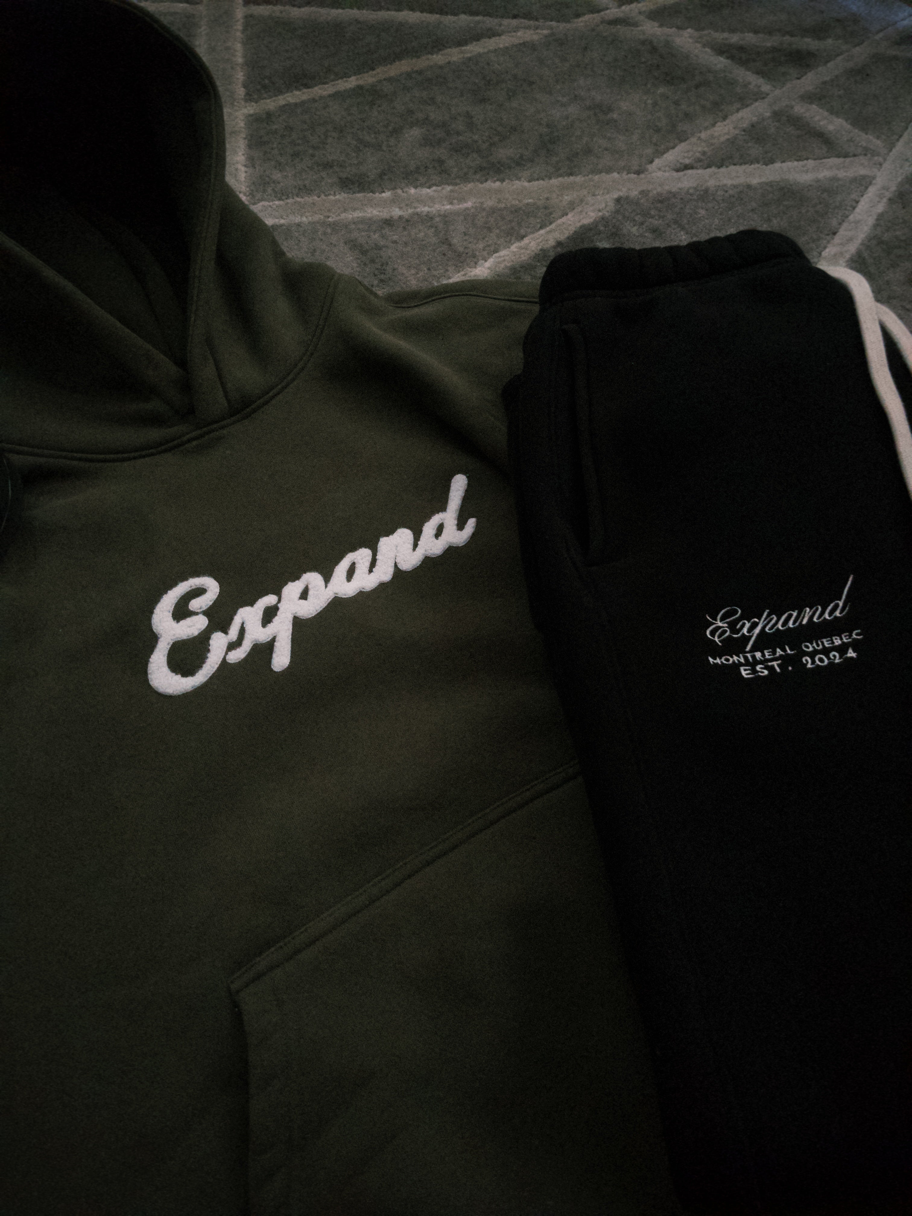 Le Classique Hoodie